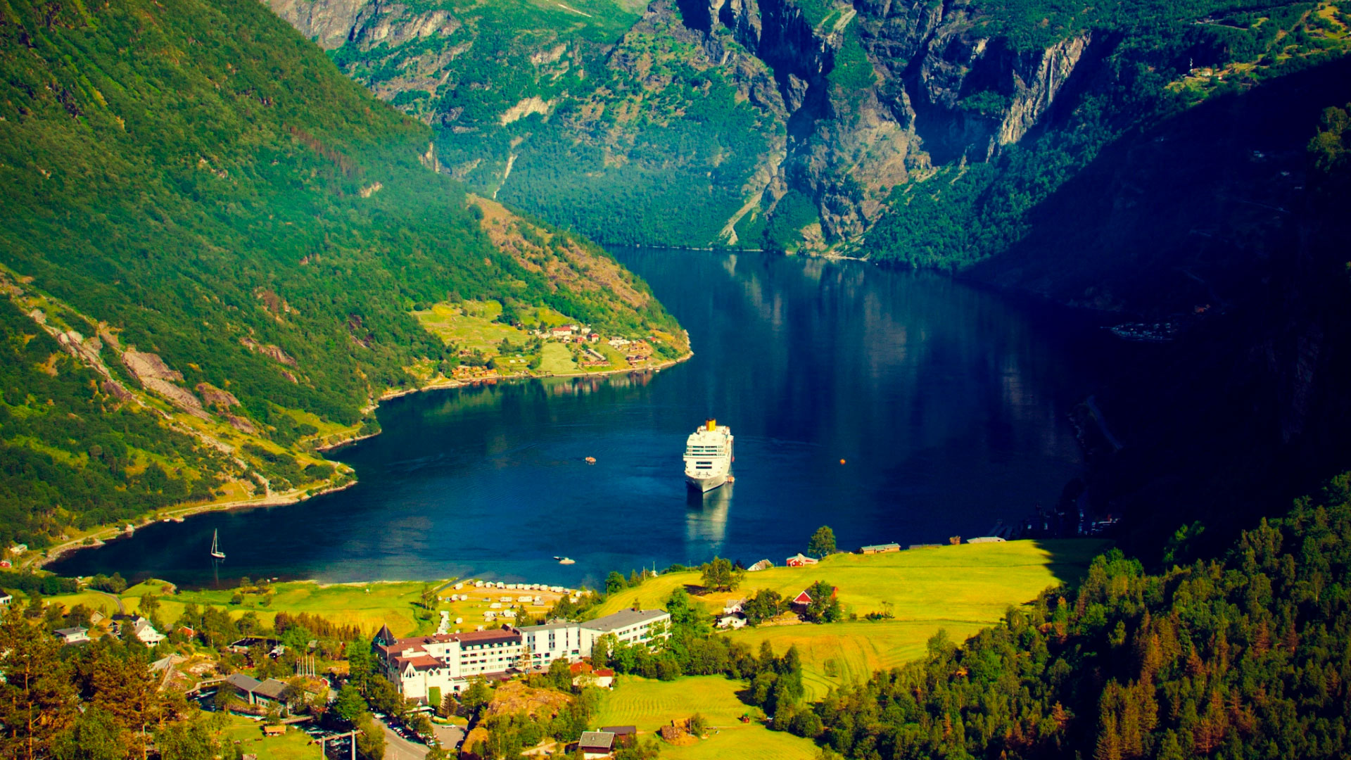 2 Capitais e o Melhor dos Fiordes Noruegueses