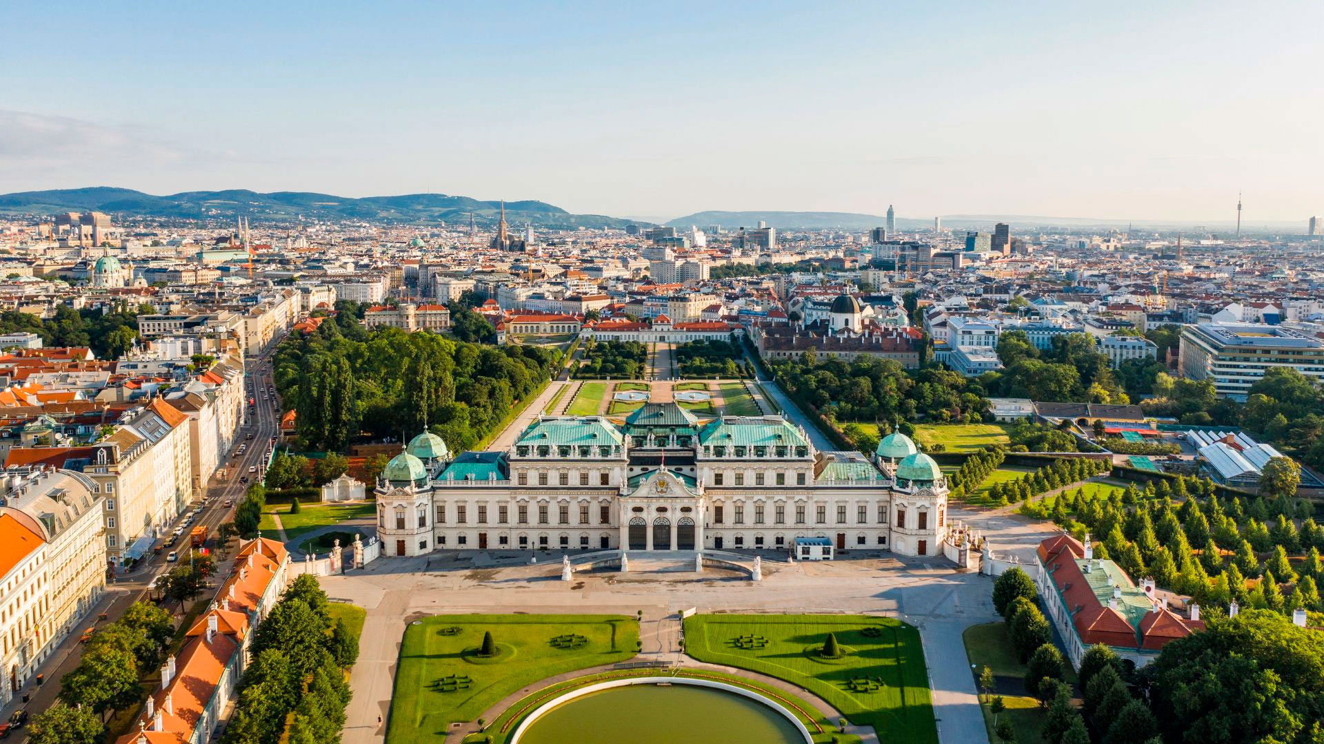 Leste Europeu com os Meninos Cantores de Viena